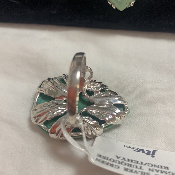 NWT JTV Pear Shaped Green Kingman Turquoise Ring - Picture 3 of 6